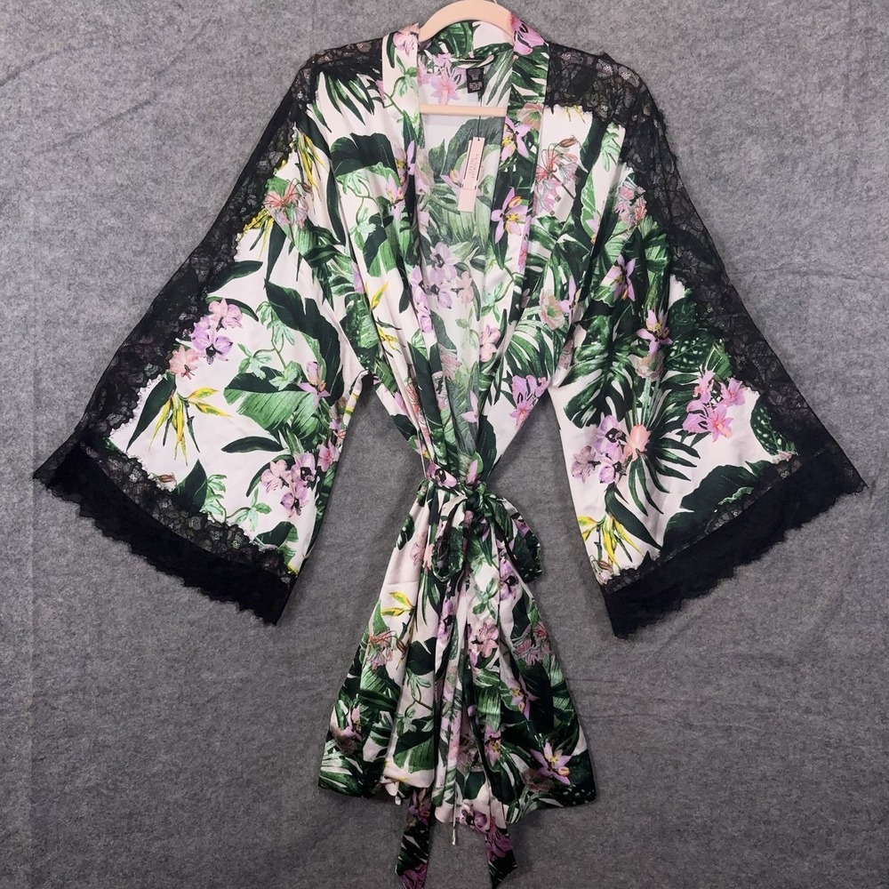 Victorias Secret Satin Robe Womens XL - XXL‎ Floral Lace Classy NWT